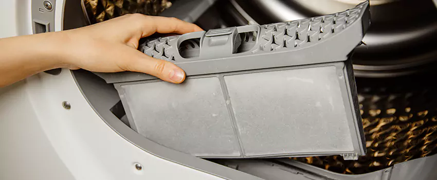Signs Of A Clogged Dryer Lint Trap in Seal Beach, California